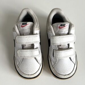 Toddler white Nike Velcro shoes sneakers, size 7C